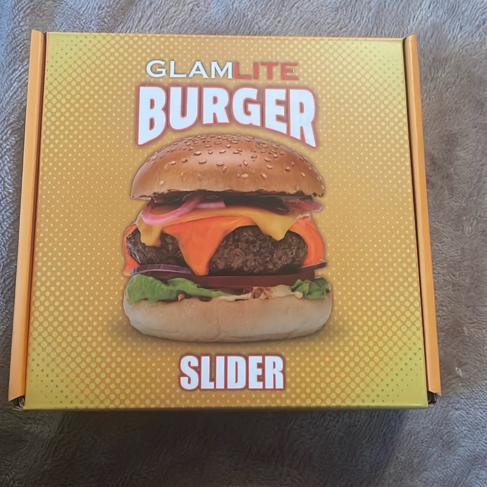 BNIB Glamlite Eyeshadow Palette